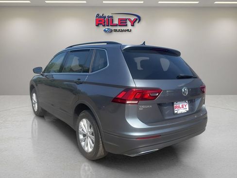 Used 2019 Volkswagen Tiguan SE w/ Panoramic Sunroof Package AWD/4WD image 4