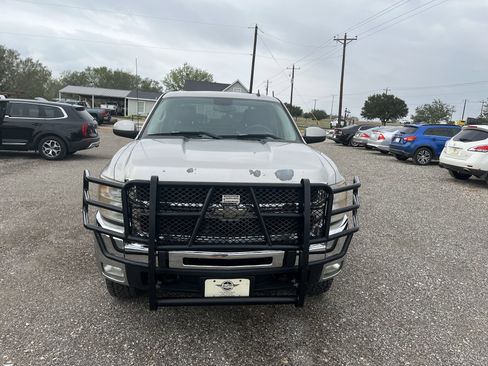 Used 2008 Chevrolet Silverado 2500 LTZ w/ Suspension Package, Off-Road image 10