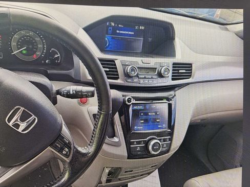 Used 2016 Honda Odyssey EX-L image 11