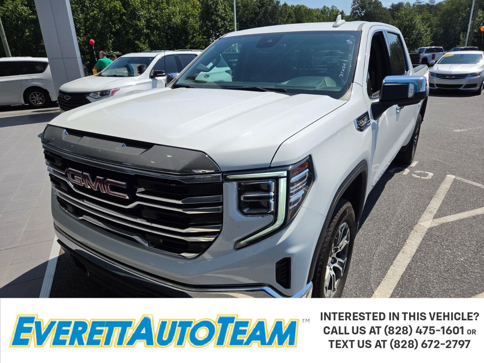 Used 2025 GMC Sierra 1500 SLT AWD/4WD image 1
