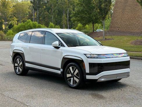 New 2026 Hyundai Ioniq 9 SEL image 8