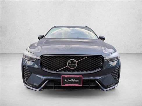 New 2026 Volvo XC60 B5 Plus w/ Protection Package Premier image 6