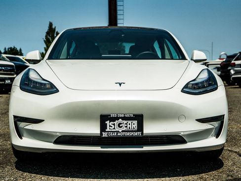 Used 2020 Tesla Model 3 Standard Range Plus RWD image 5
