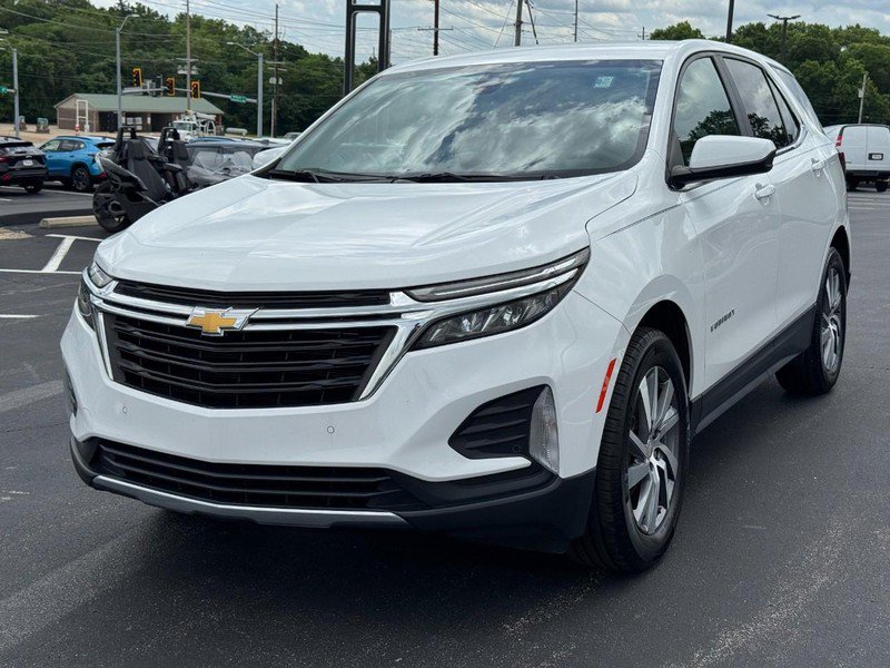 Used 2024 Chevrolet Equinox LT w/ LPO, Floor Liner Package FWD image 8