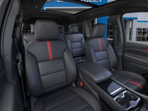 New 2026 Chevrolet Traverse RS FWD image 16