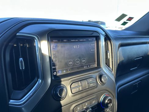 Used 2020 Chevrolet Silverado 1500 LT w/ All-Star Edition image 27