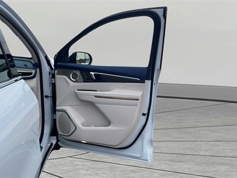 New 2026 Buick Enclave Avenir w/ Super Cruise Package image 24