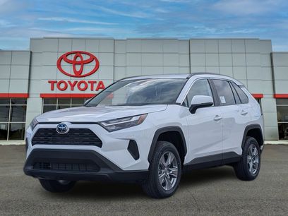New 2025 Toyota RAV4 XLE