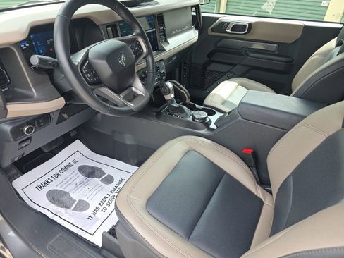 Used 2024 Ford Bronco Big Bend AWD/4WD image 13