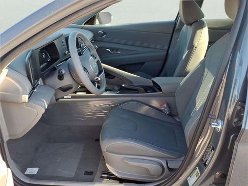 New 2026 Hyundai Elantra Sport FWD image 10
