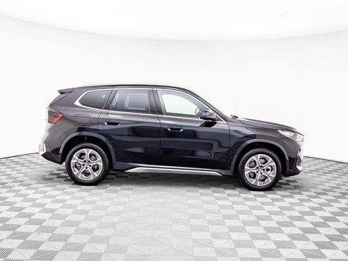 Used 2026 BMW X1 xDrive28i image 6