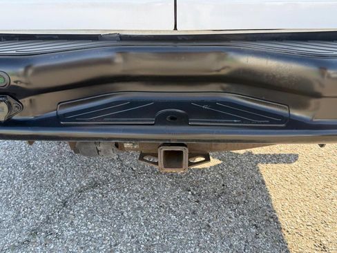 Used 2009 Ford E-350 and Econoline 350 Extended Wagon Super Duty image 41