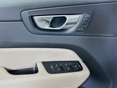 Used 2026 Volvo XC60 B5 Plus w/ Protection Package Premier image 21