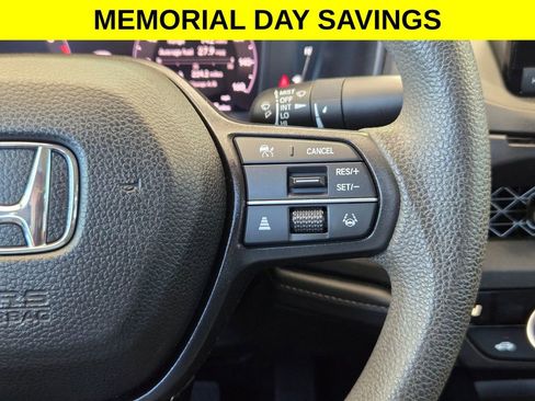 Used 2023 Honda Accord EX image 22