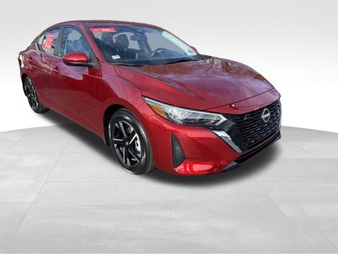 Used 2025 Nissan Sentra SV image 8