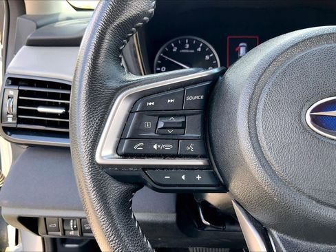 Used 2023 Subaru Outback Premium image 23