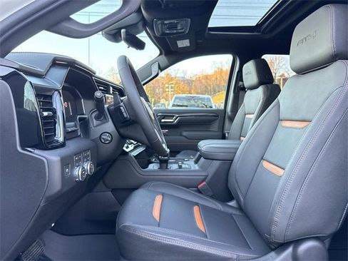 New 2026 GMC Sierra 1500 AT4 w/ AT4 Premium Package image 8