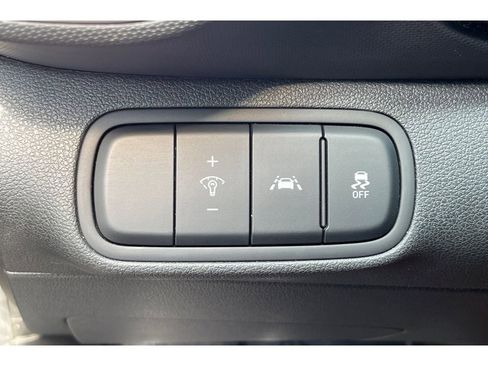 Used 2021 Hyundai Venue SE FWD image 37