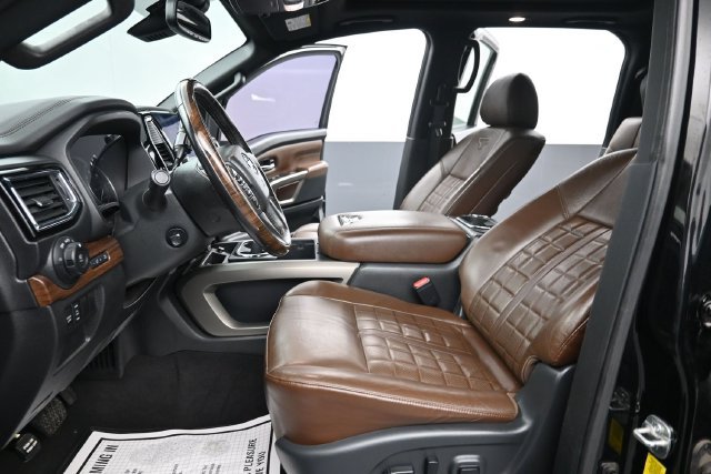 Used 2021 Nissan Titan Platinum Reserve w/ Moonroof Package AWD/4WD image 10