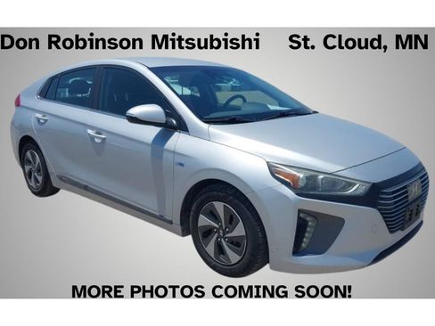 Used 2019 Hyundai Ioniq SEL FWD image 1