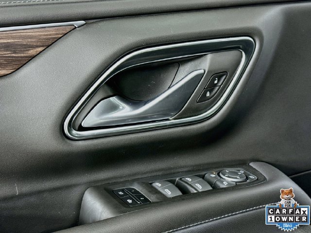 Used 2022 Chevrolet Tahoe LT w/ Luxury Package AWD/4WD image 18
