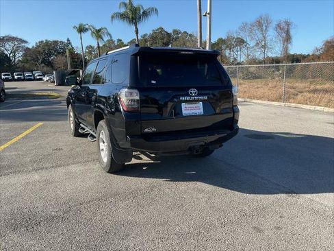 Used 2019 Toyota 4Runner SR5 Premium image 11