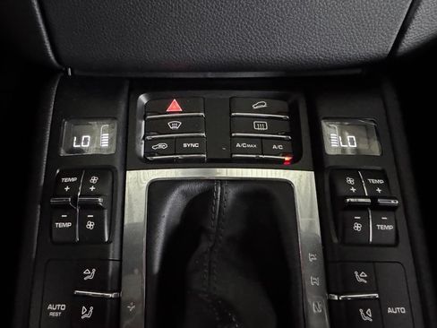 Used 2016 Porsche Macan S AWD/4WD image 35