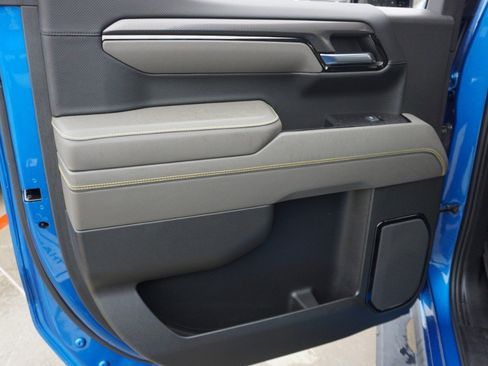 Used 2022 Chevrolet Silverado 1500 ZR2 w/ Technology Package image 38