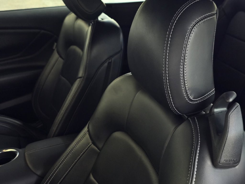 Used 2025 Ford Mustang Premium RWD image 24