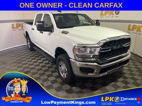 Used 2024 RAM 2500 Tradesman w/ Chrome Appearance Group AWD/4WD image 1