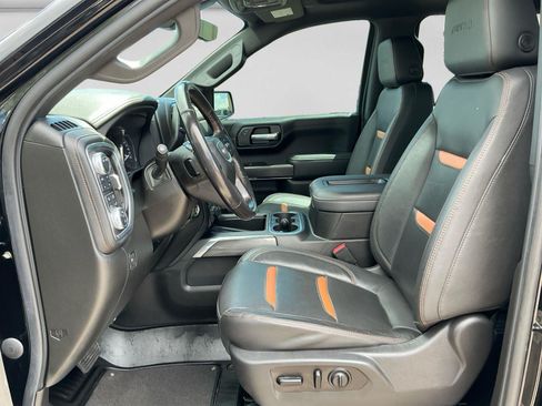 Used 2021 GMC Sierra 1500 AT4 w/ AT4 Value Package AWD/4WD image 10
