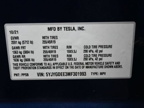 Used 2021 Tesla Model Y Long Range AWD/4WD image 22