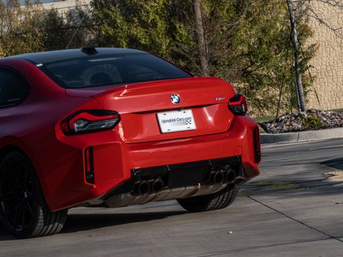 Used 2024 BMW M2 w/ Lighting Package image 6