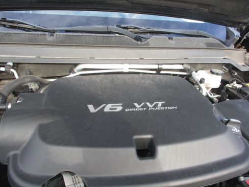 Used 2021 Chevrolet Colorado Z71 AWD/4WD image 36