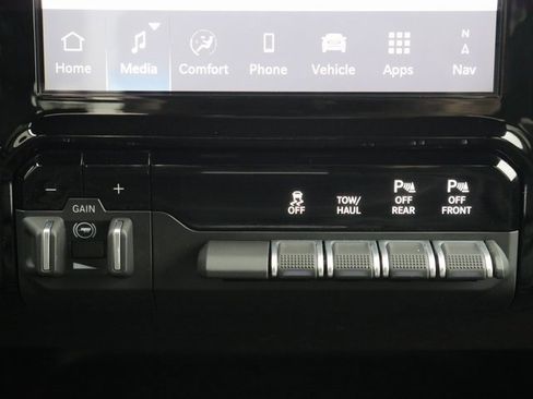 Used 2025 RAM 2500 Big Horn image 23