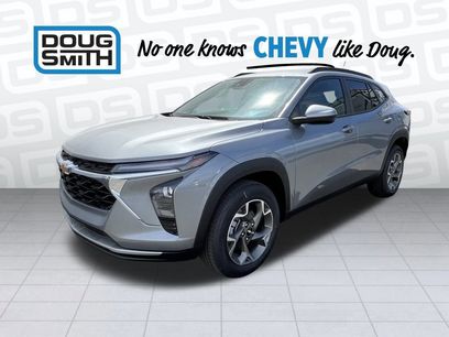 New 2025 Chevrolet Trax LT w/ Driver Confidence Package