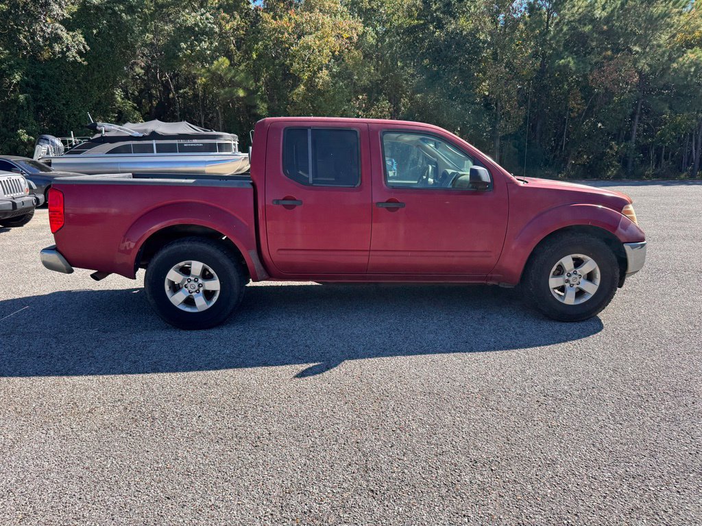 Used 2009 Nissan Frontier SE w/ SE Value Truck Pkg RWD image 9