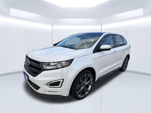 Used 2018 Ford Edge Sport w/ Equipment Group 401A AWD/4WD image 7