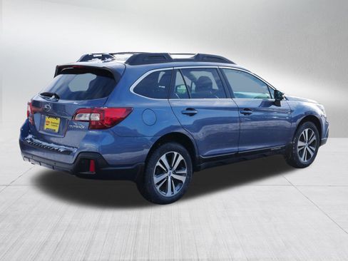 Used 2018 Subaru Outback 2.5i Limited image 7