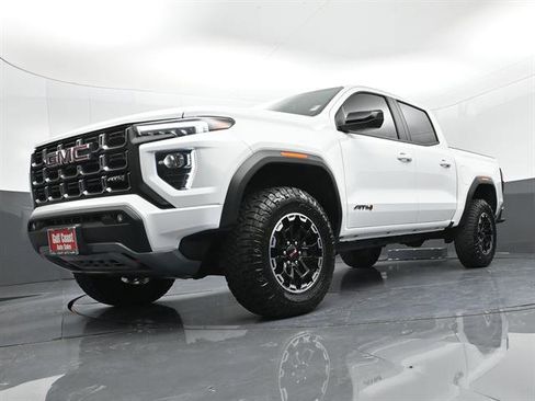 Used 2026 GMC Canyon AT4 AWD/4WD image 29