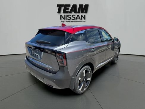 Used 2025 Nissan Kicks SR w/ SR Premium Package AWD/4WD image 7