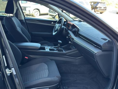 Used 2025 Kia K5 LXS image 10