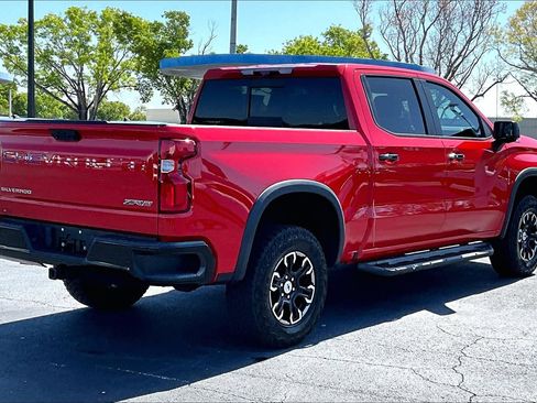 Certified 2023 Chevrolet Silverado 1500 ZR2 w/ Technology Package AWD/4WD image 4
