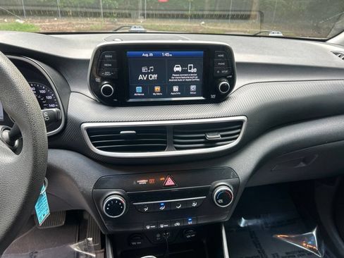 Used 2019 Hyundai Tucson SE FWD image 17
