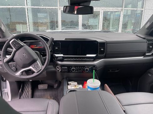 Used 2026 Chevrolet Silverado 2500 LTZ w/ Trail Boss Package image 11