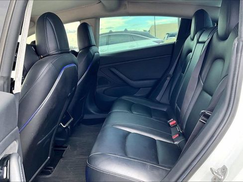Used 2019 Tesla Model 3 RWD image 6
