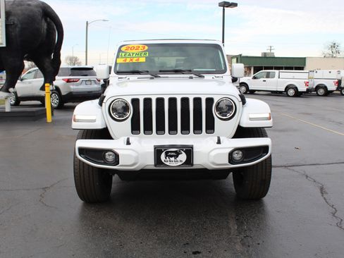 Used 2023 Jeep Wrangler Unlimited Sahara image 2