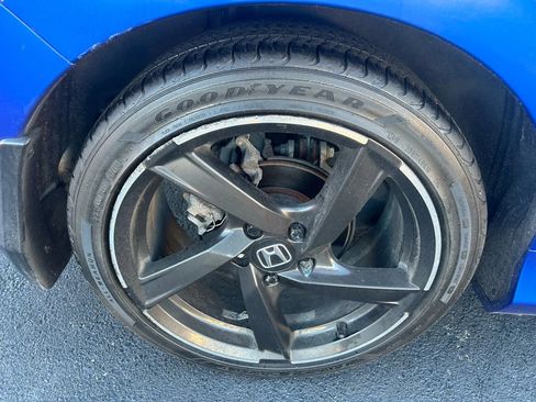 Used 2020 Honda Civic Touring image 34