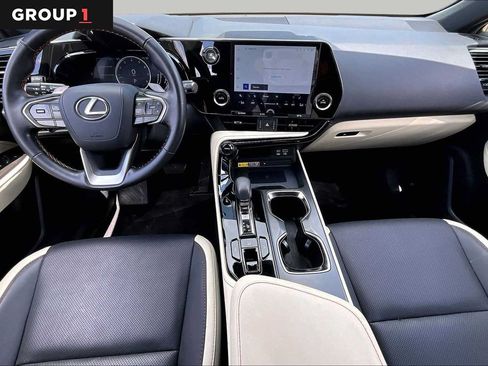 Used 2024 Lexus NX 250 FWD image 14
