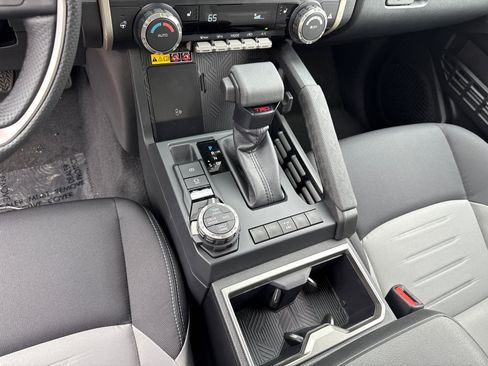 New 2025 Toyota Tacoma TRD Off-Road image 25